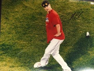 Jonathan Papelbon Autographed Red Sox 16x20