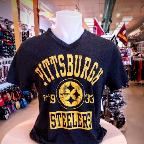 Pittsburgh Steelers V-Neck T-shirt