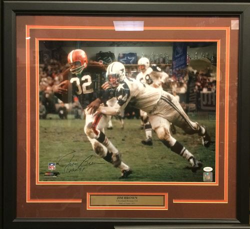 Jim Brown Autographed/Framed Picture