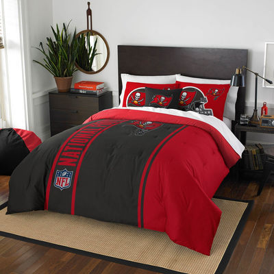Tampa Bay Buccaneers The Northwest Company Soft & Cozy 3-Piece Full Bed Set